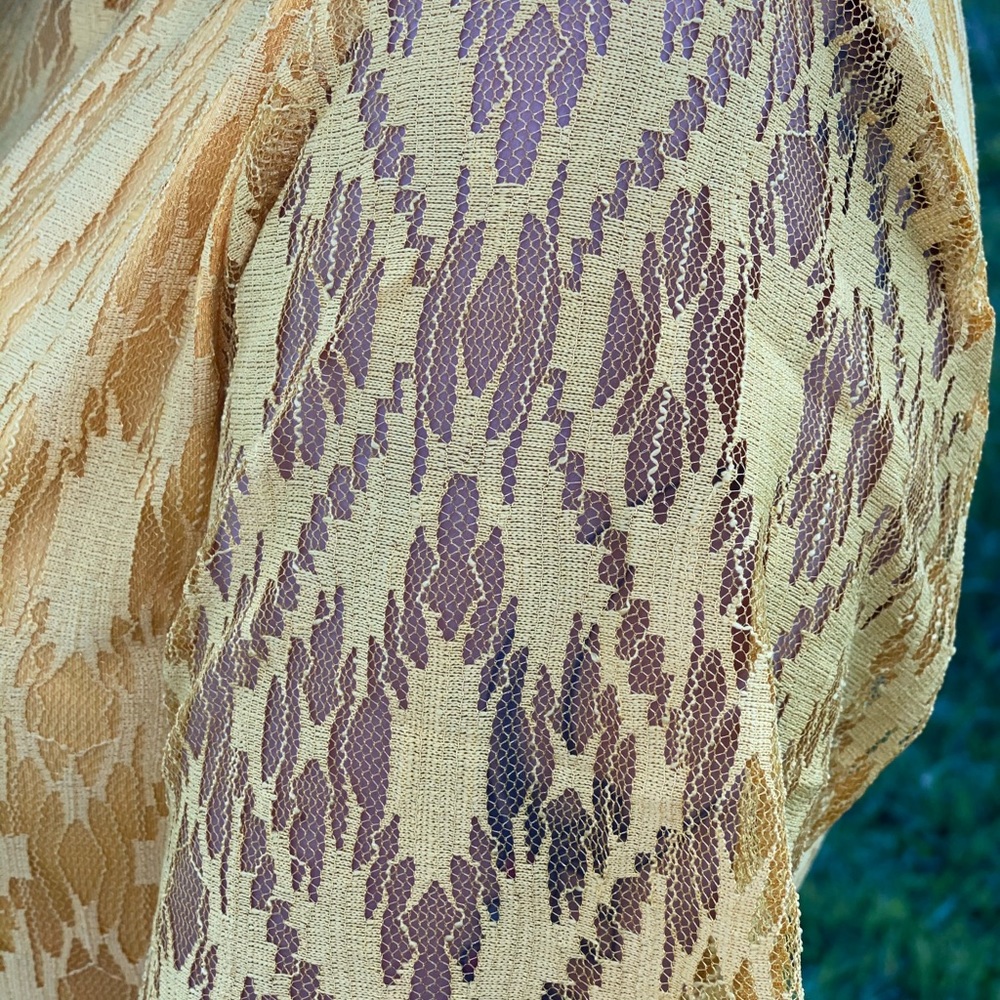 Aztec Design Lace Maxi dress - Picture 6 of 8